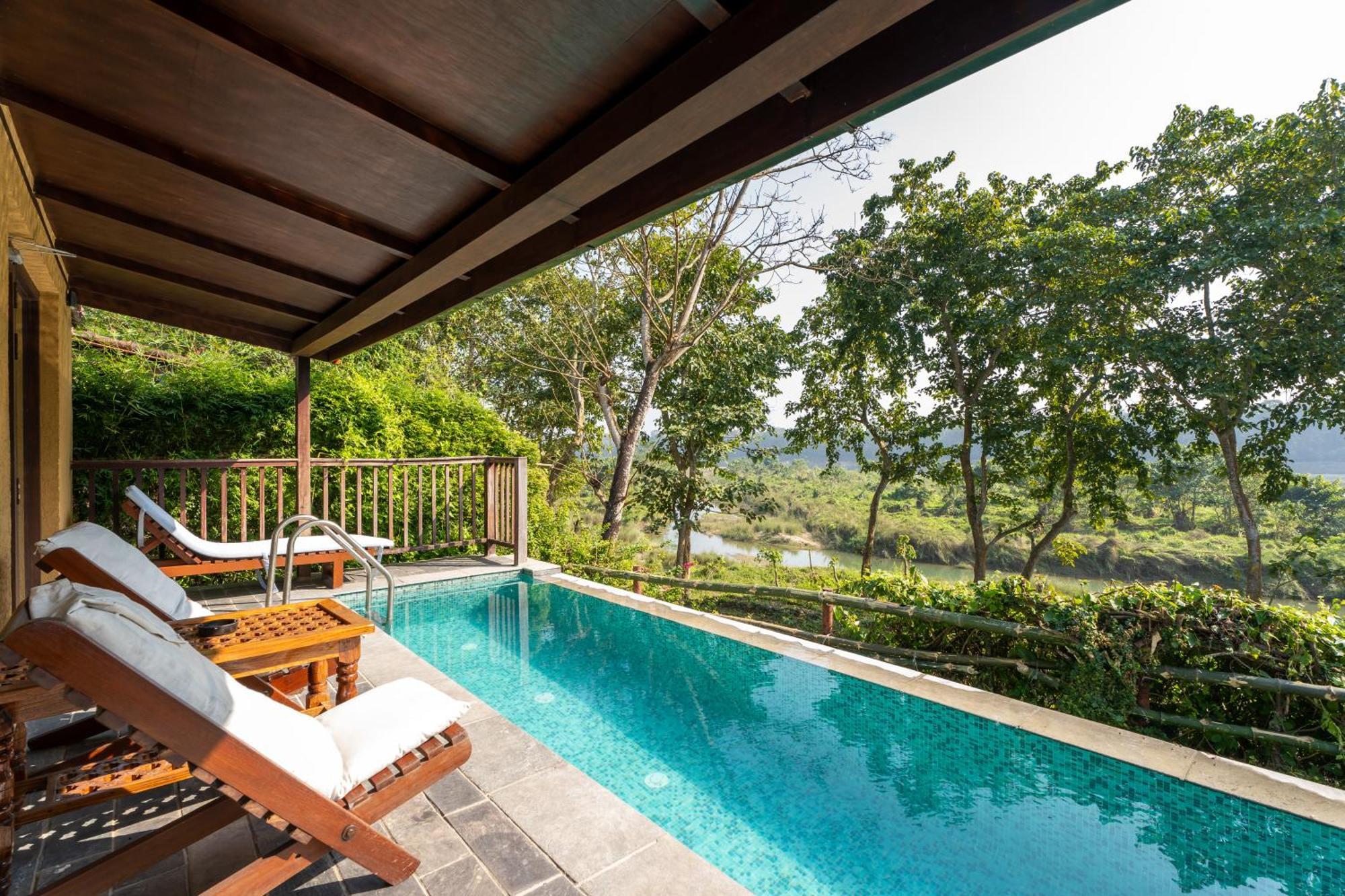 Jungle Villa Resort - Near Chitwan National Park Eksteriør billede